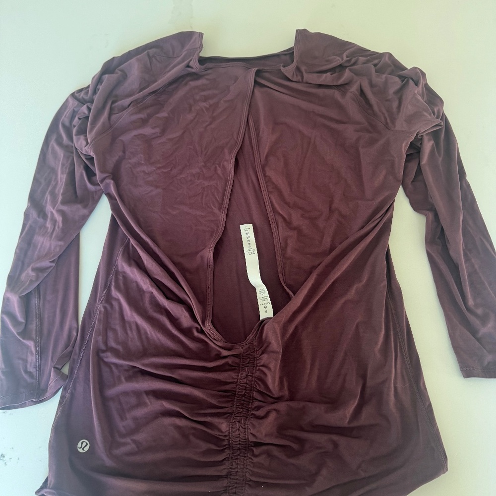 Lululemon deep stretch long sleeve cinch
